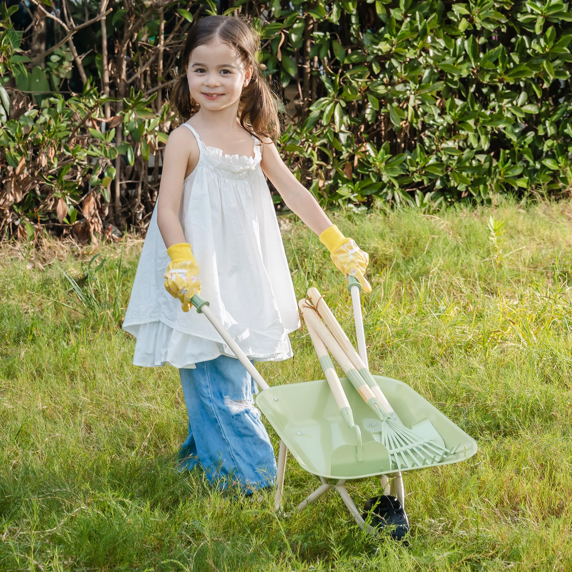 ROBUD Kids Wheelbarrow Set - Image 3
