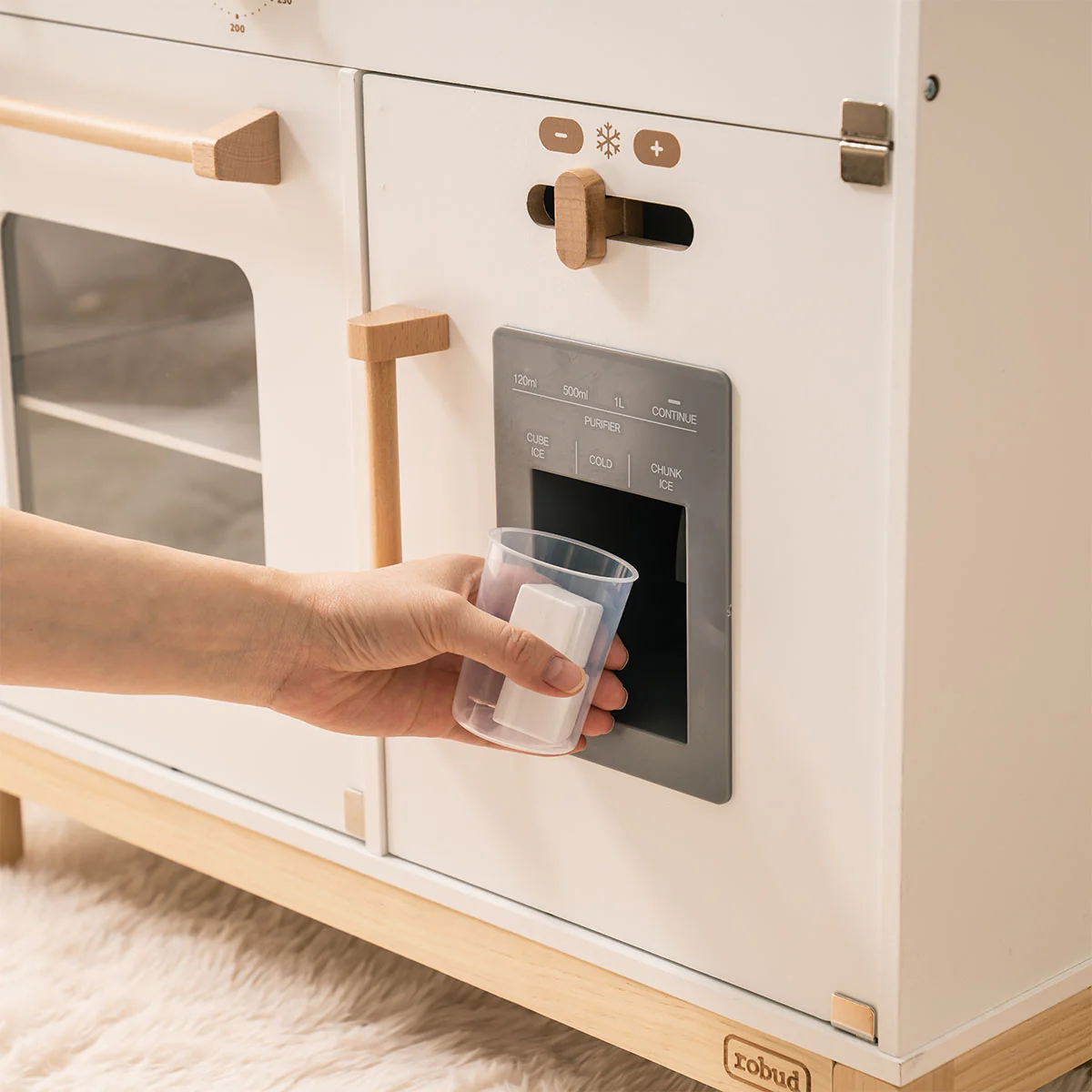ROBUD Montessori Wooden Play Kitchen - Image 8