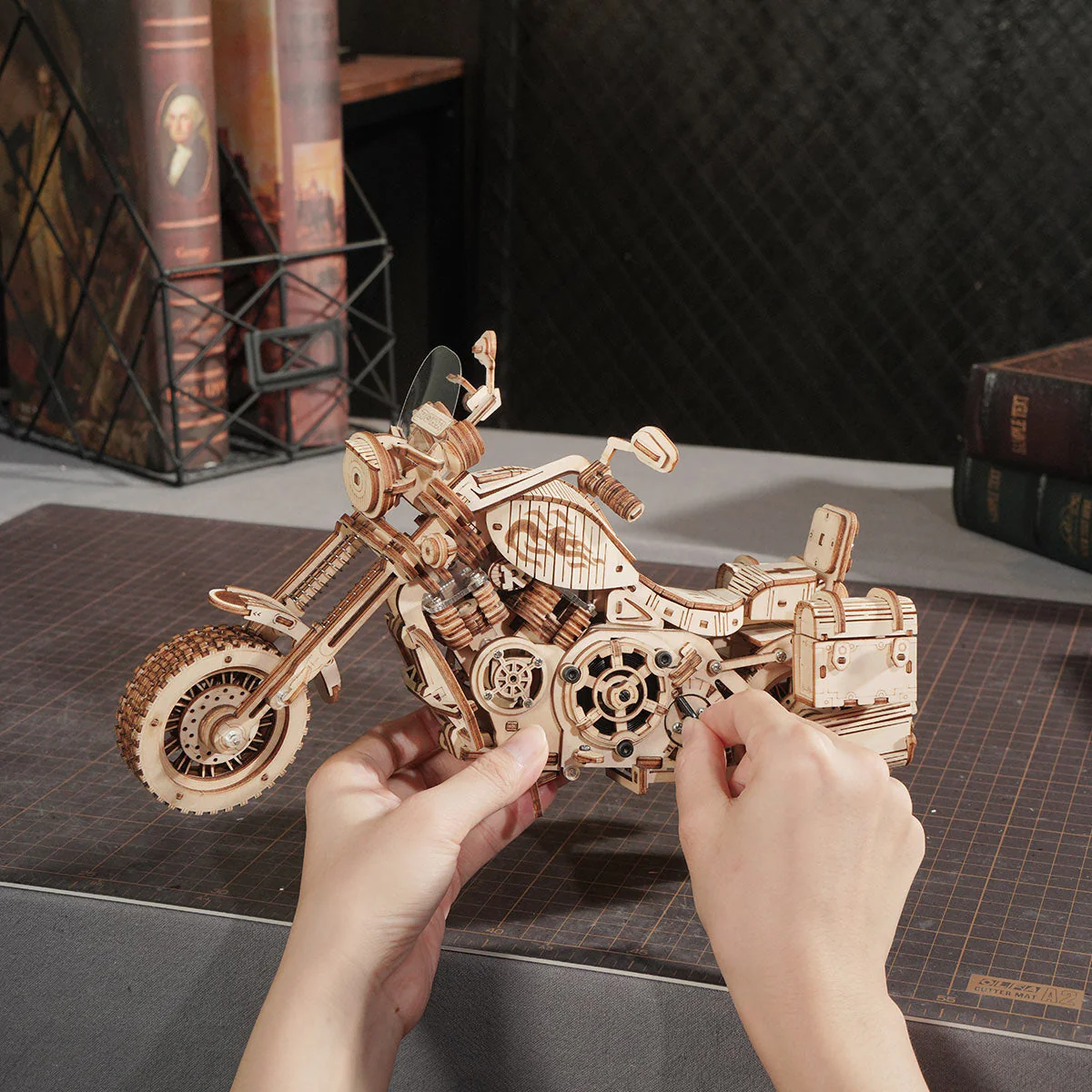 ROKR Cruiser Motorcycle LK504 3D Wooden Puzzle - Image 5