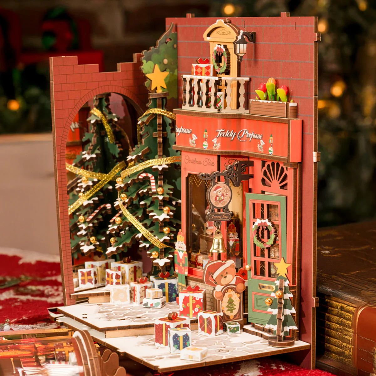 Rolife Christmas Indoor Scene DIY Book Nook TGC07 - Image 6