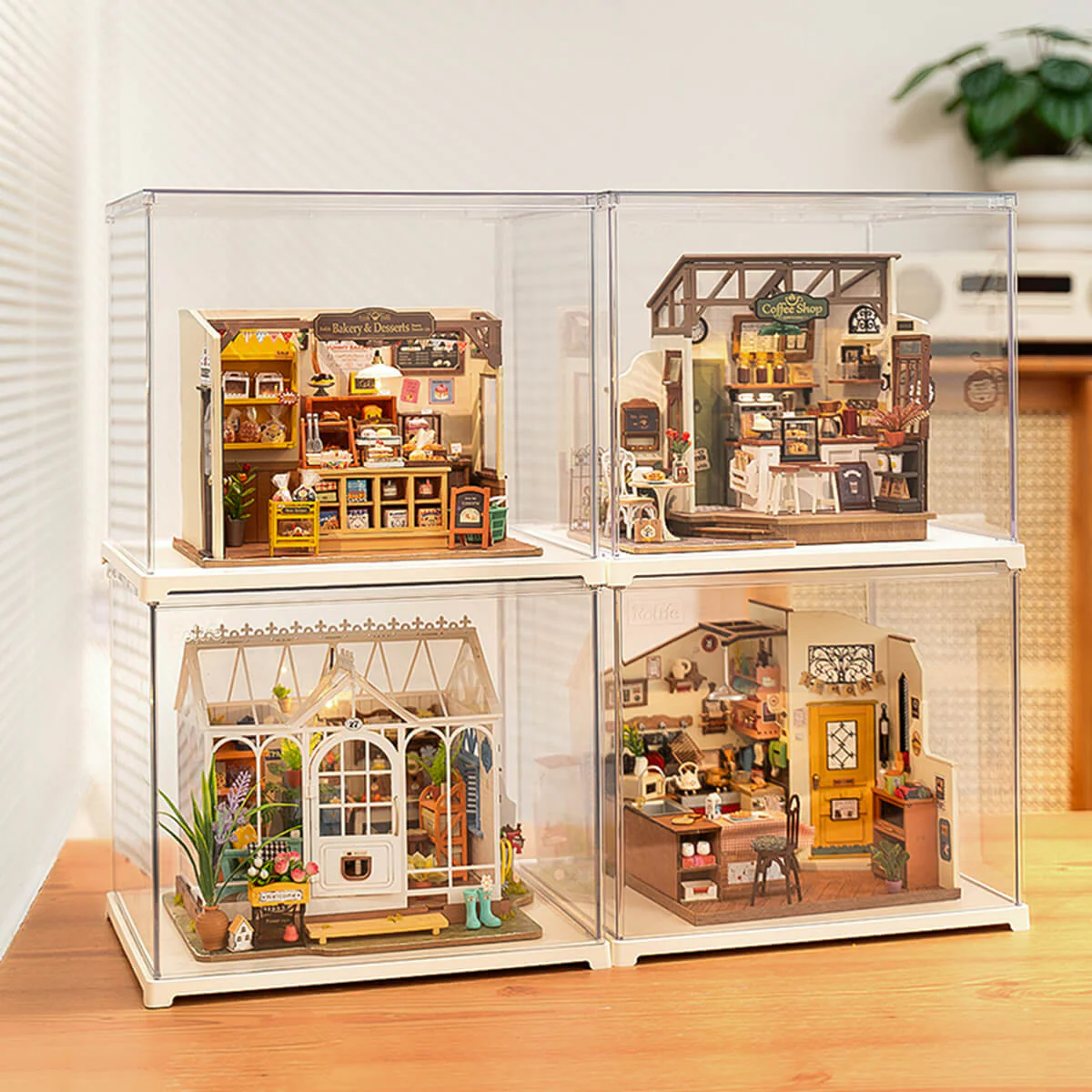 Rolife Miniature House Display Box DF03L - Image 4